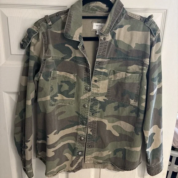 Sold - Picture 2 of 4